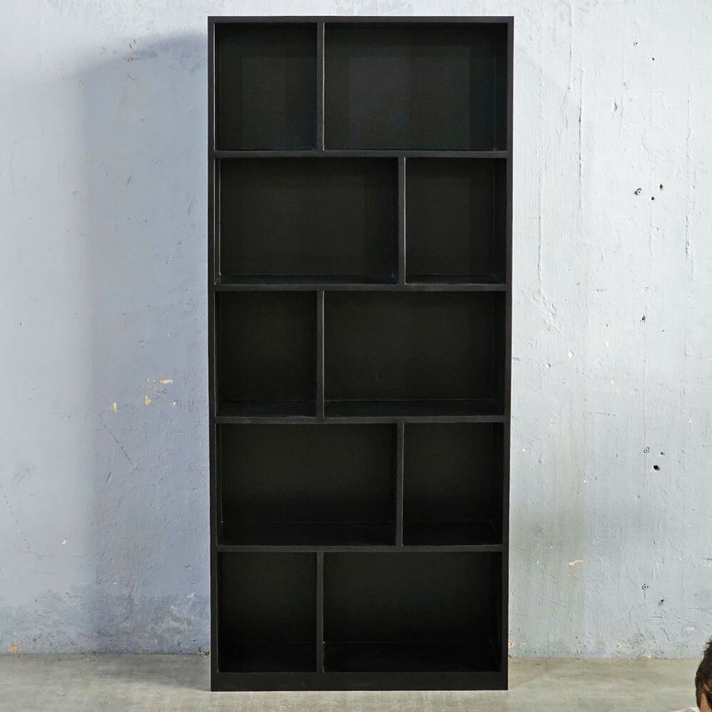 ke-sach-go-son-mau-den-3