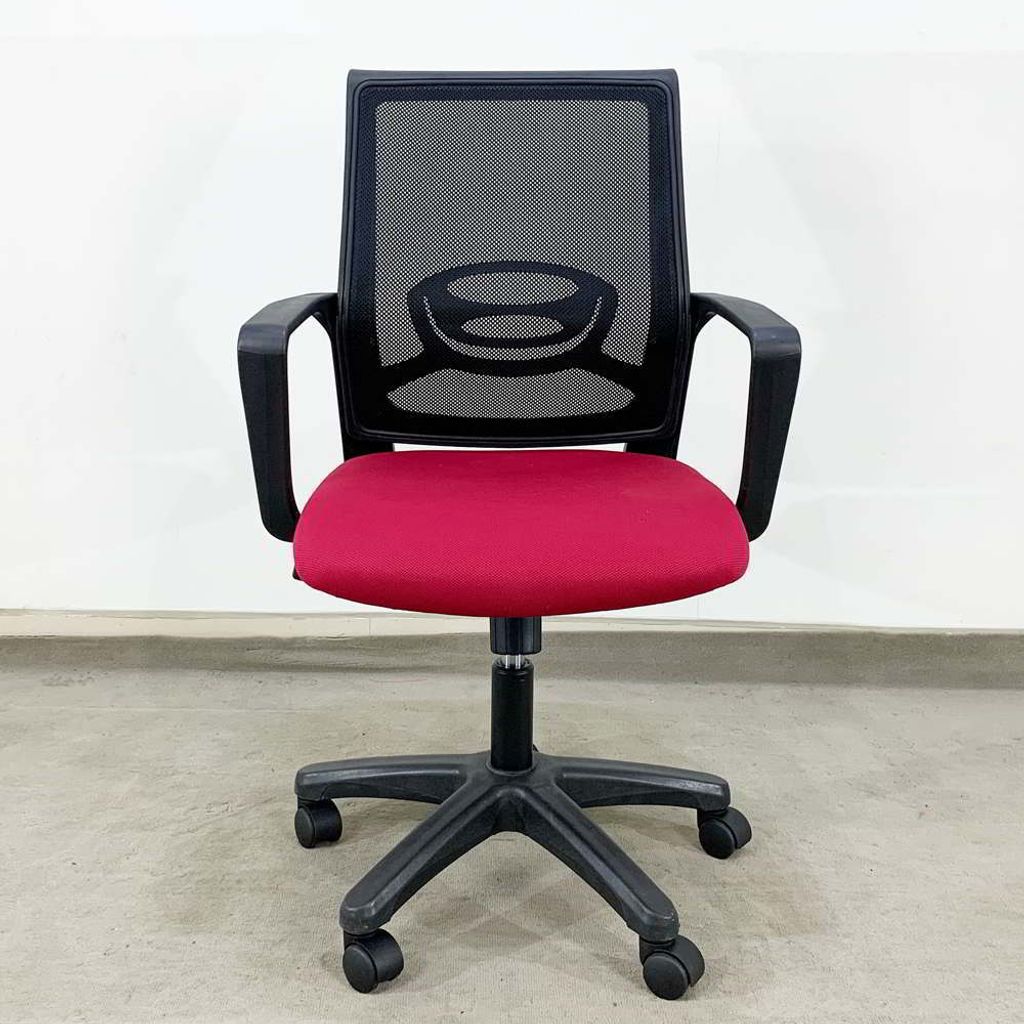 HOM1041-01-ghe-chan-xoay-01