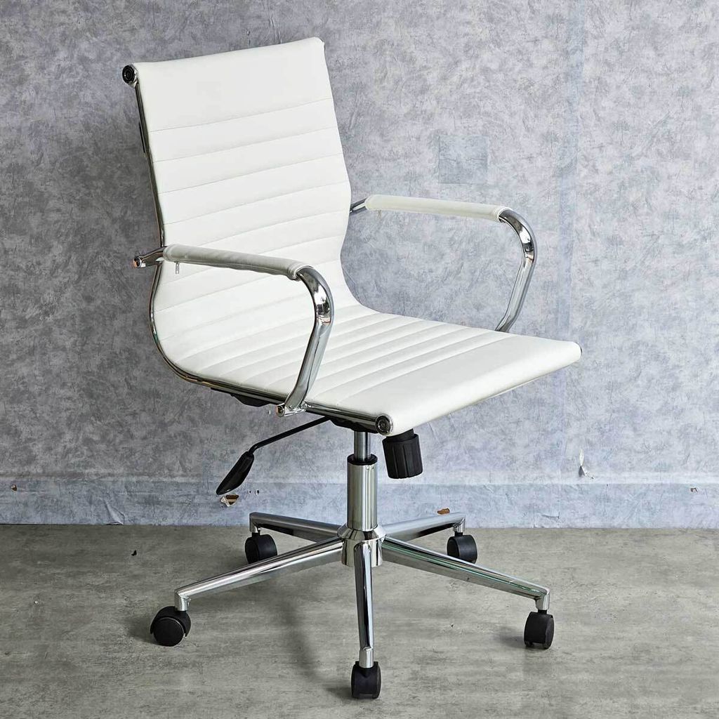 ghe-xoay-van-phong-lung-thap-boc-da-pu-sang-trong-2