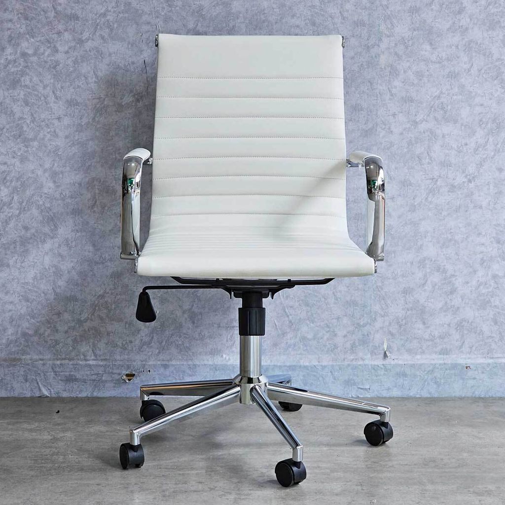 ghe-xoay-van-phong-lung-thap-boc-da-pu-sang-trong-11