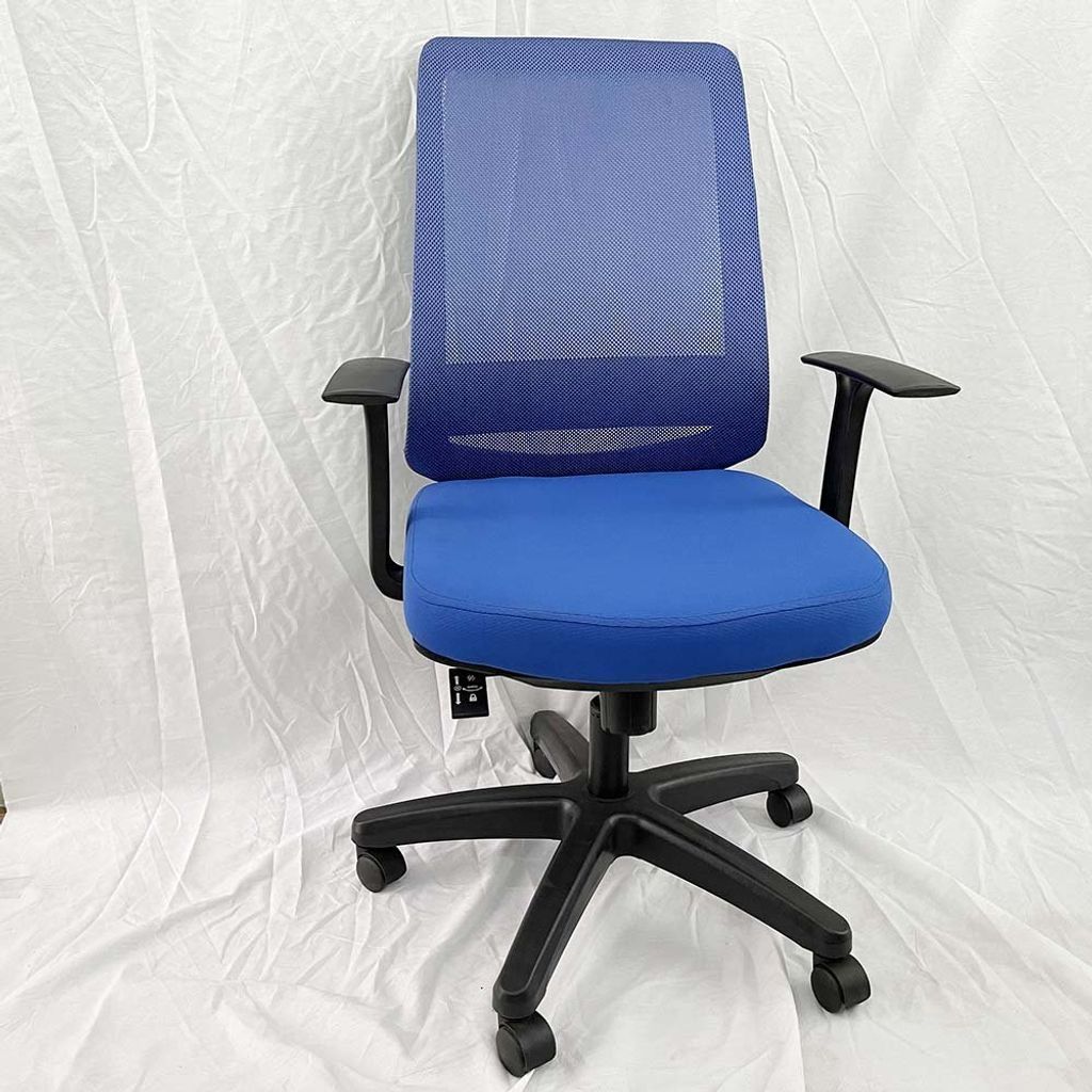 ghe-van-phong-m1080-04d