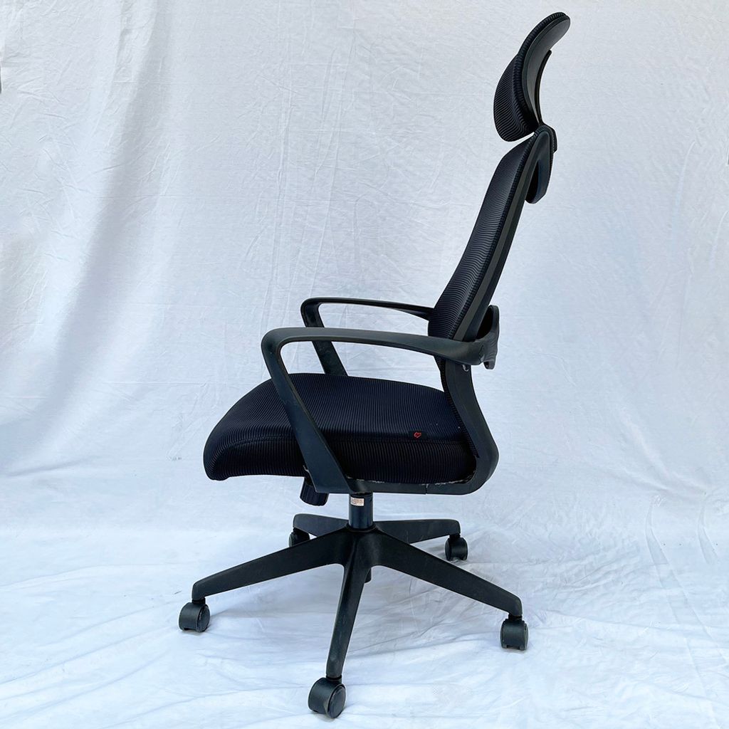 MF719L-ghe-van-phong-03