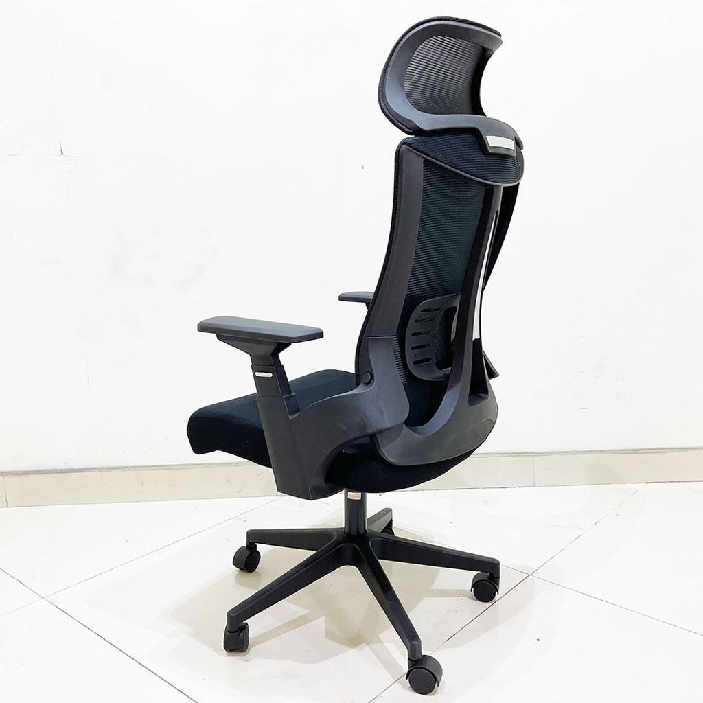 ghe-van-phong-tua-dau-mf153-04