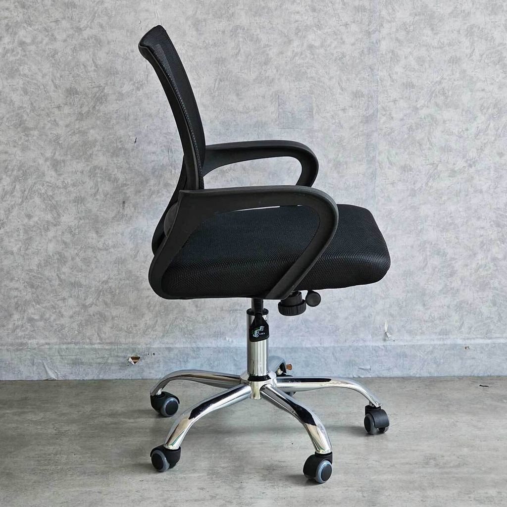 ghe-xoay-van-phong-cho-nhan-vien-6