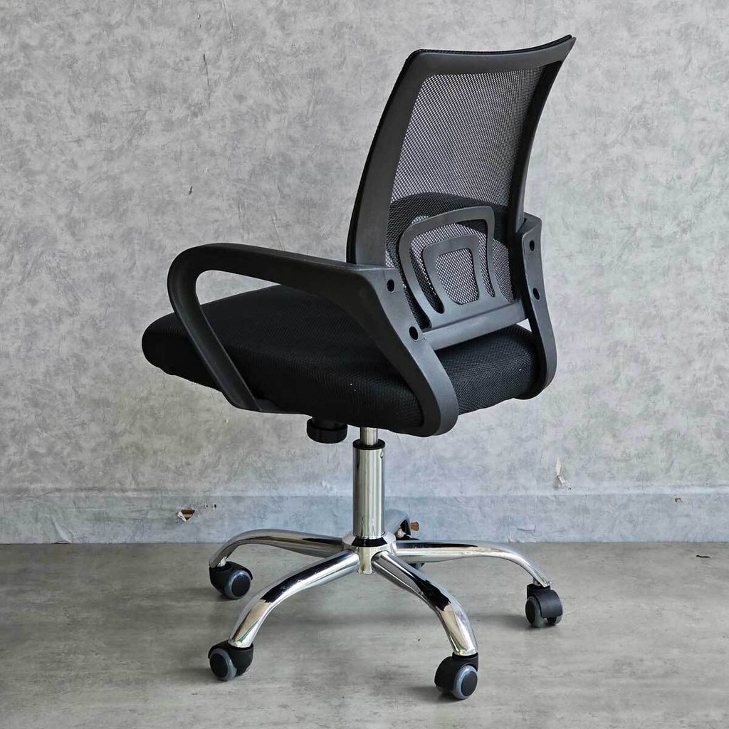 ghe-xoay-van-phong-cho-nhan-vien-8