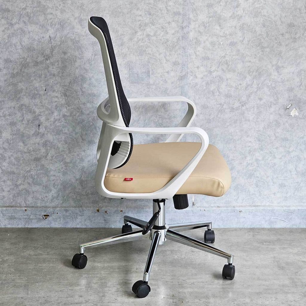 ghe-xoay-lung-luoi-boc-nem-4