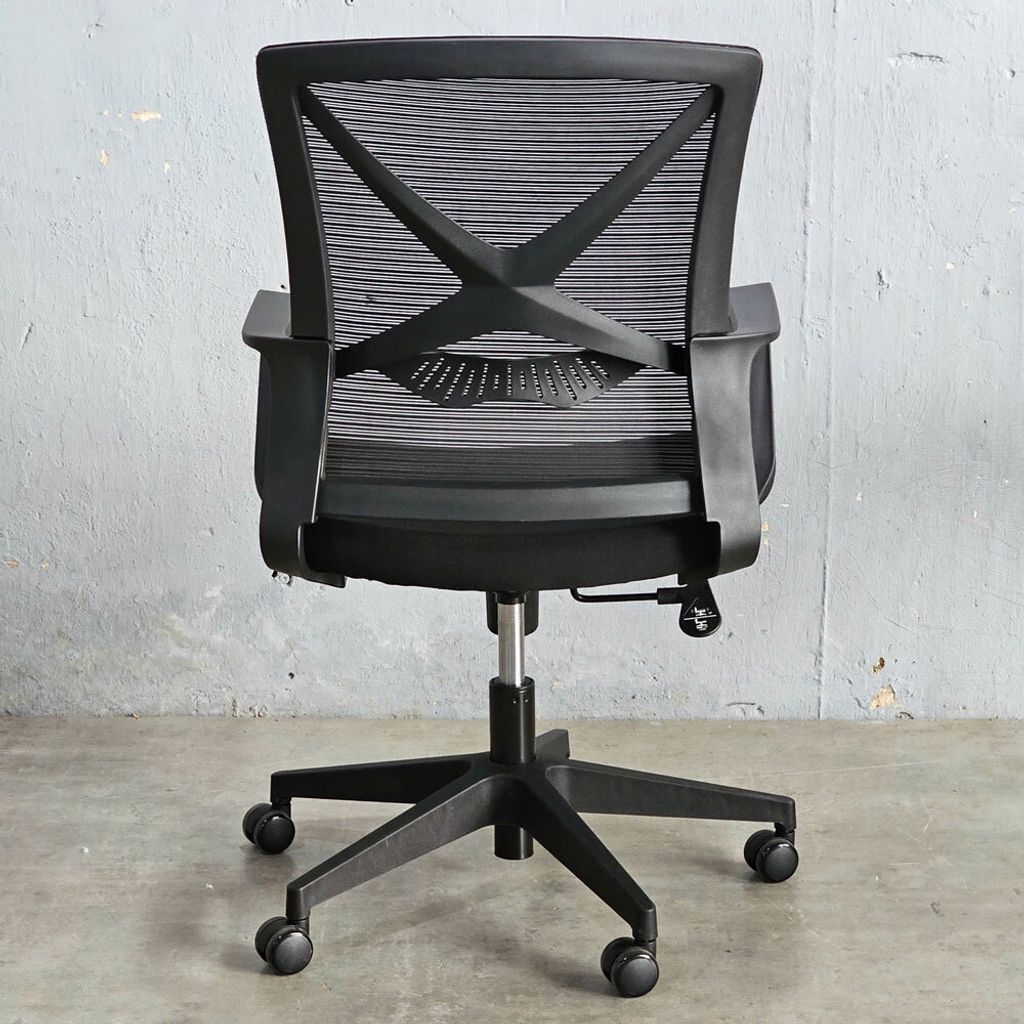 ghe-xoay-van-phong-nhan-vien-lung-luoi-9