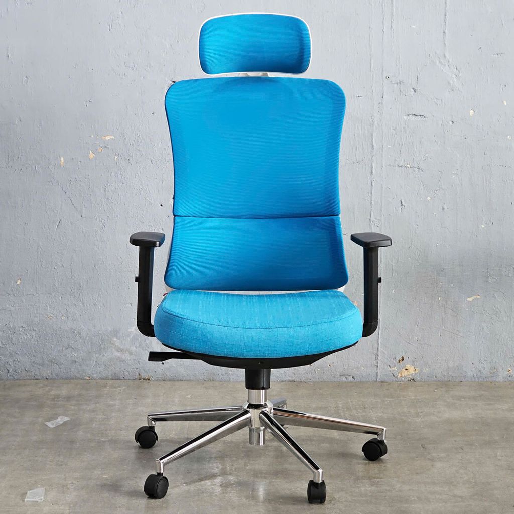 ghe-xoay-van-phong-lung-tua-mau-xanh-12