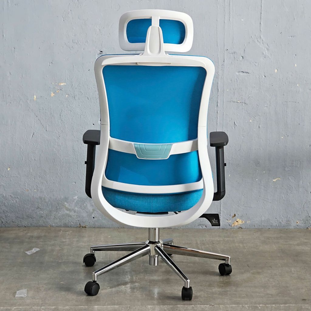 ghe-xoay-van-phong-lung-tua-mau-xanh-8