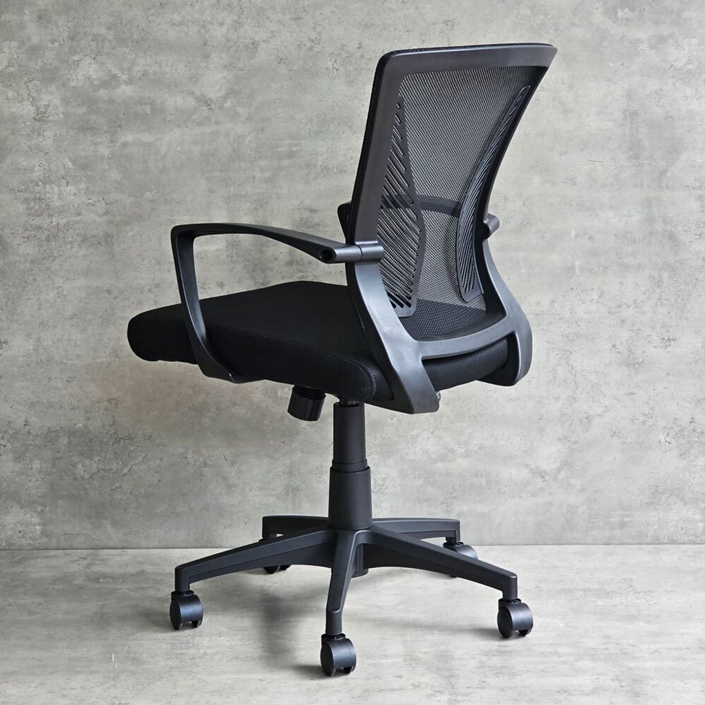 ghe-luoi-van-phong-chan-xoay-7