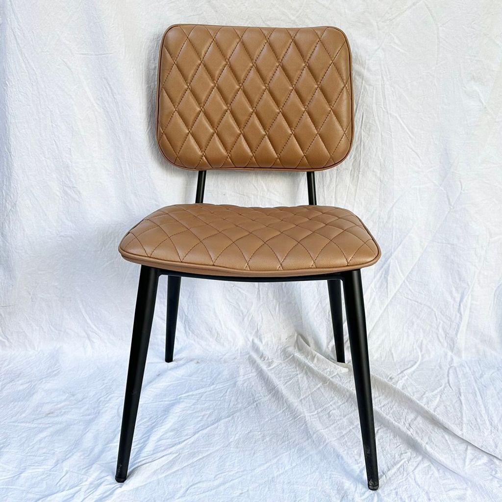 bo-ban-an-4-nguoi-cbba106-04