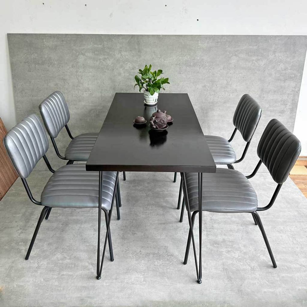 ban-an-4-cho-ngoi-5_qs9d-yz