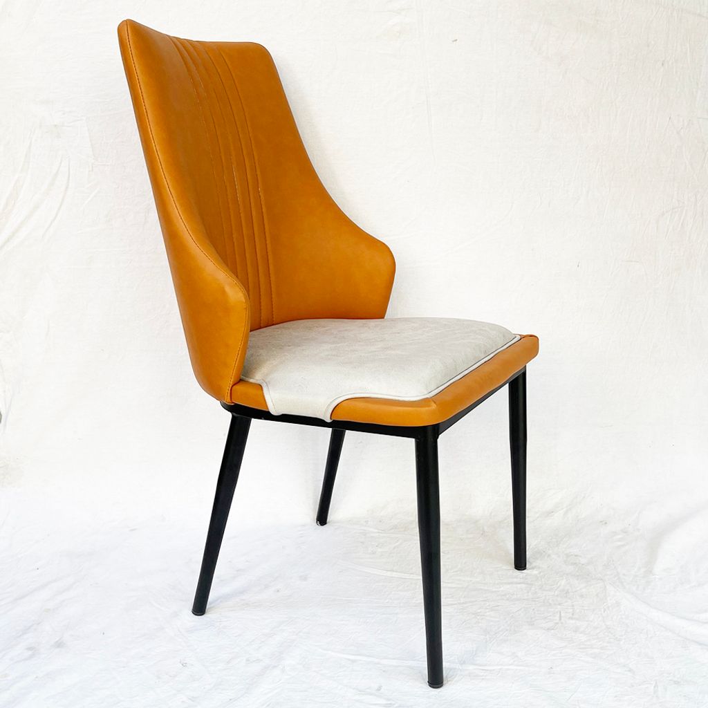 ghe-an-Sheraton-nem-da-chan-sat-GA68017-03