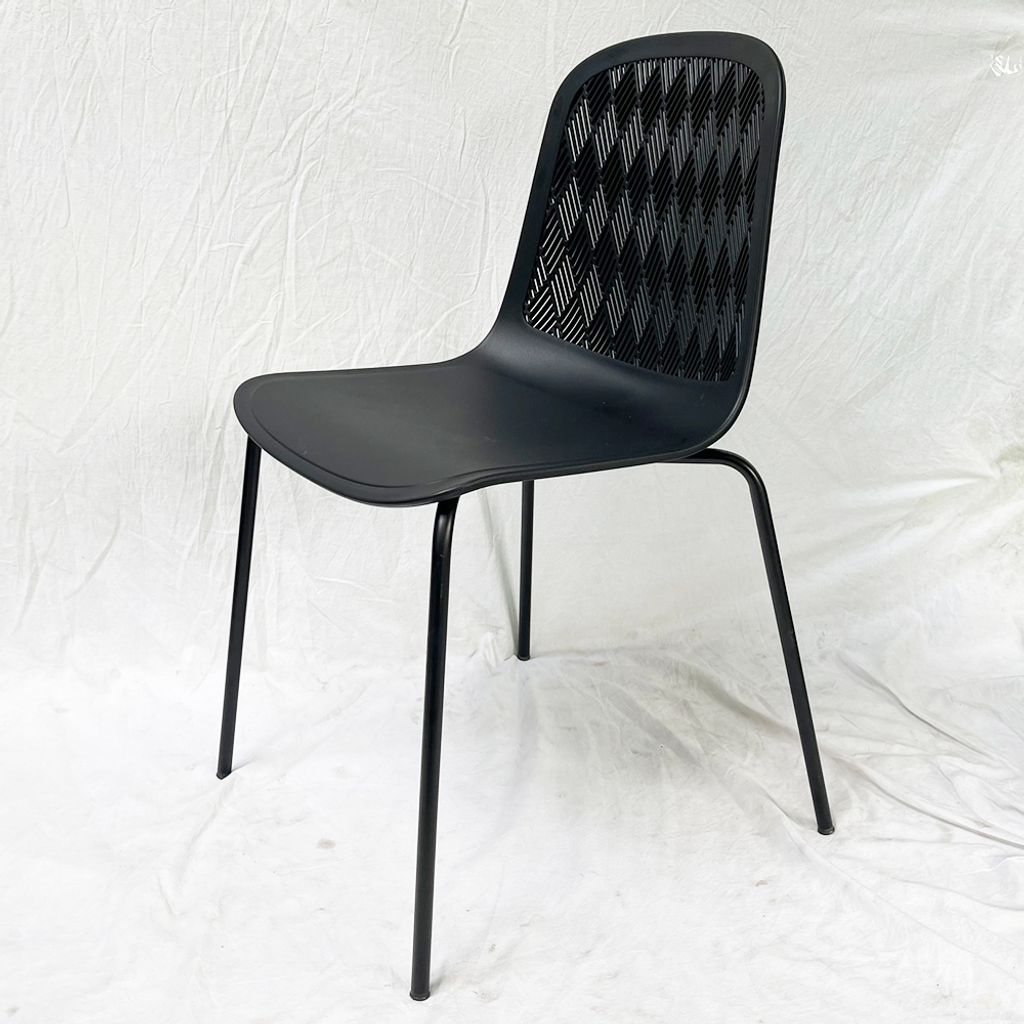 ghe-nhua-chan-sat-st3003a-02