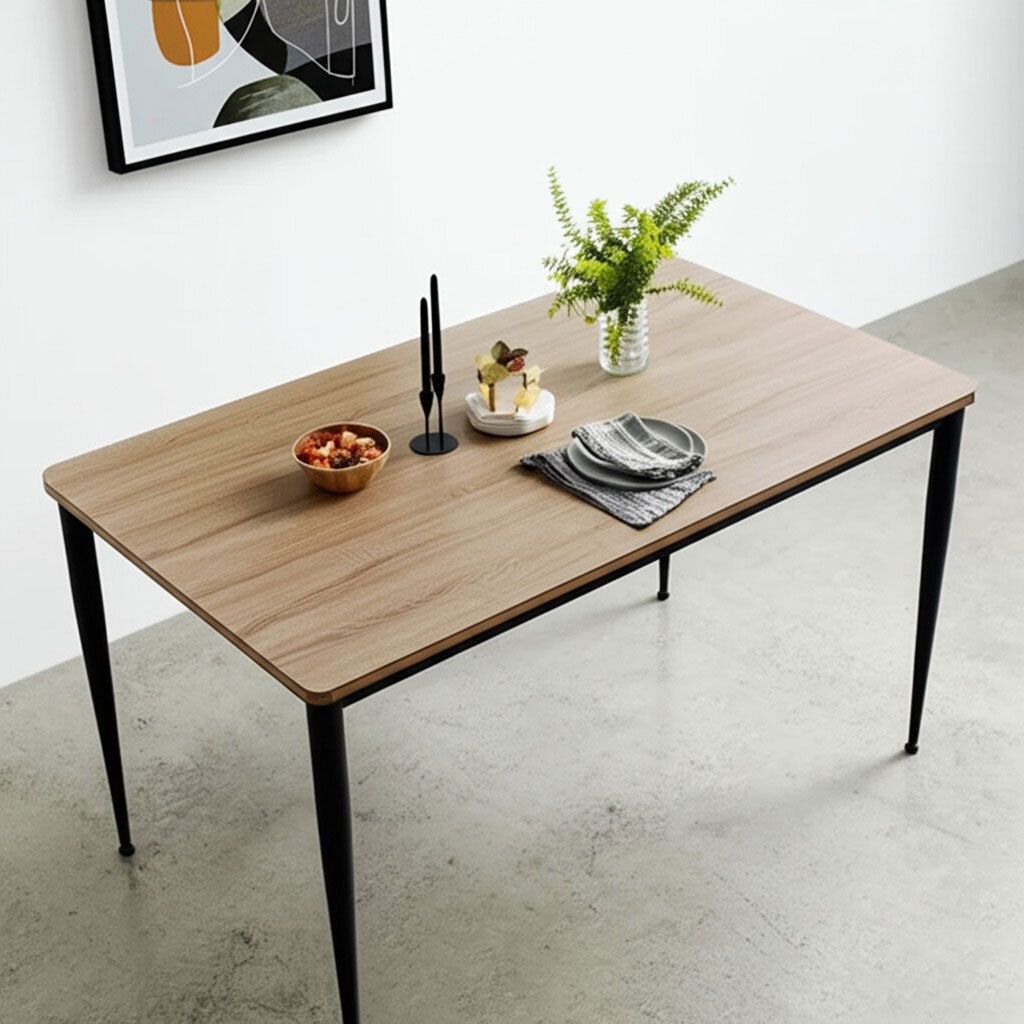 ban-an-chu-nhat-chan-sat-cone-2