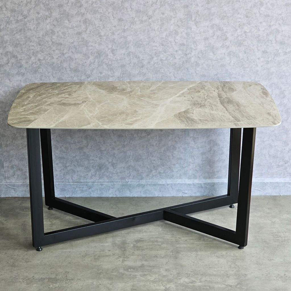 ban-an-mat-da-cao-cap-chan-sat-5