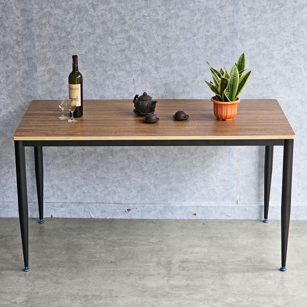 ban-an-chu-nhat-go-plywood-chan-sat-cone-2