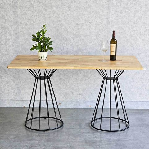 ban-an-chu-nhat-chan-sat-go-cao-su-3