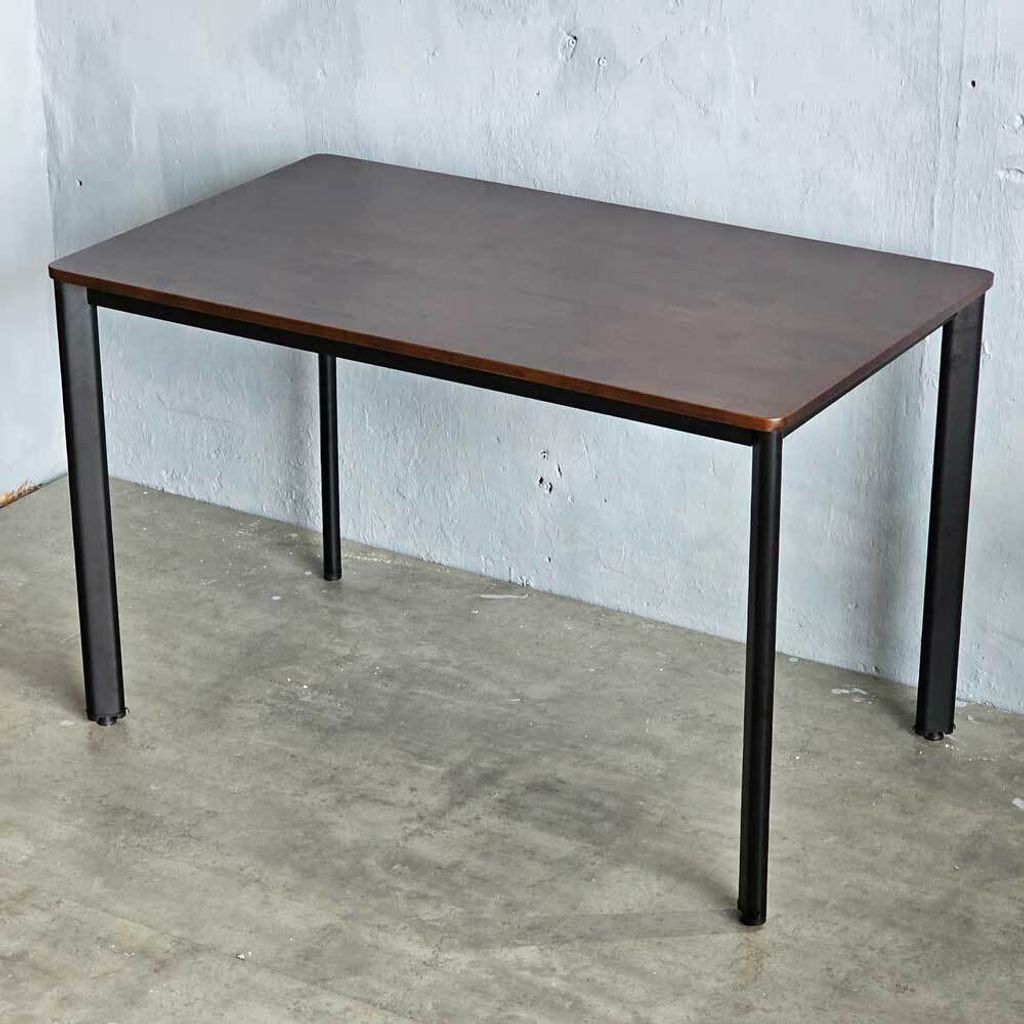 ban-an-chu-nhat-140x80-chan-sat-oval-2