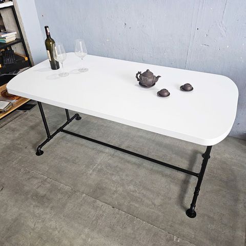 ban-an-go-thong-chan-sat-ong-nuoc-8