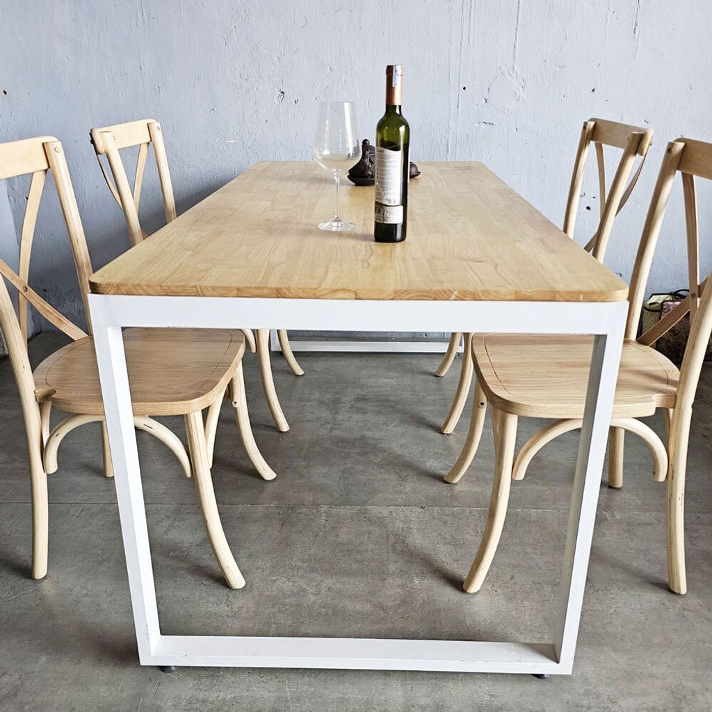 ban-an-chu-nhat-160x80cm-go-cao-su-6