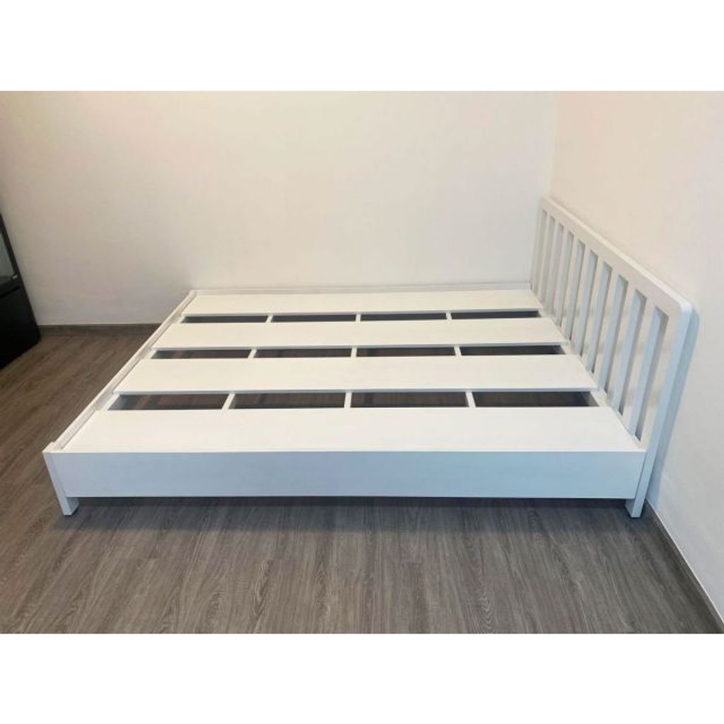 giuong-ngu-khung-sat-mat-go-cao-su-1