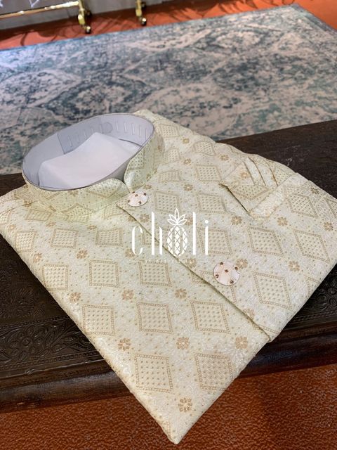 photo-output-1732614229326