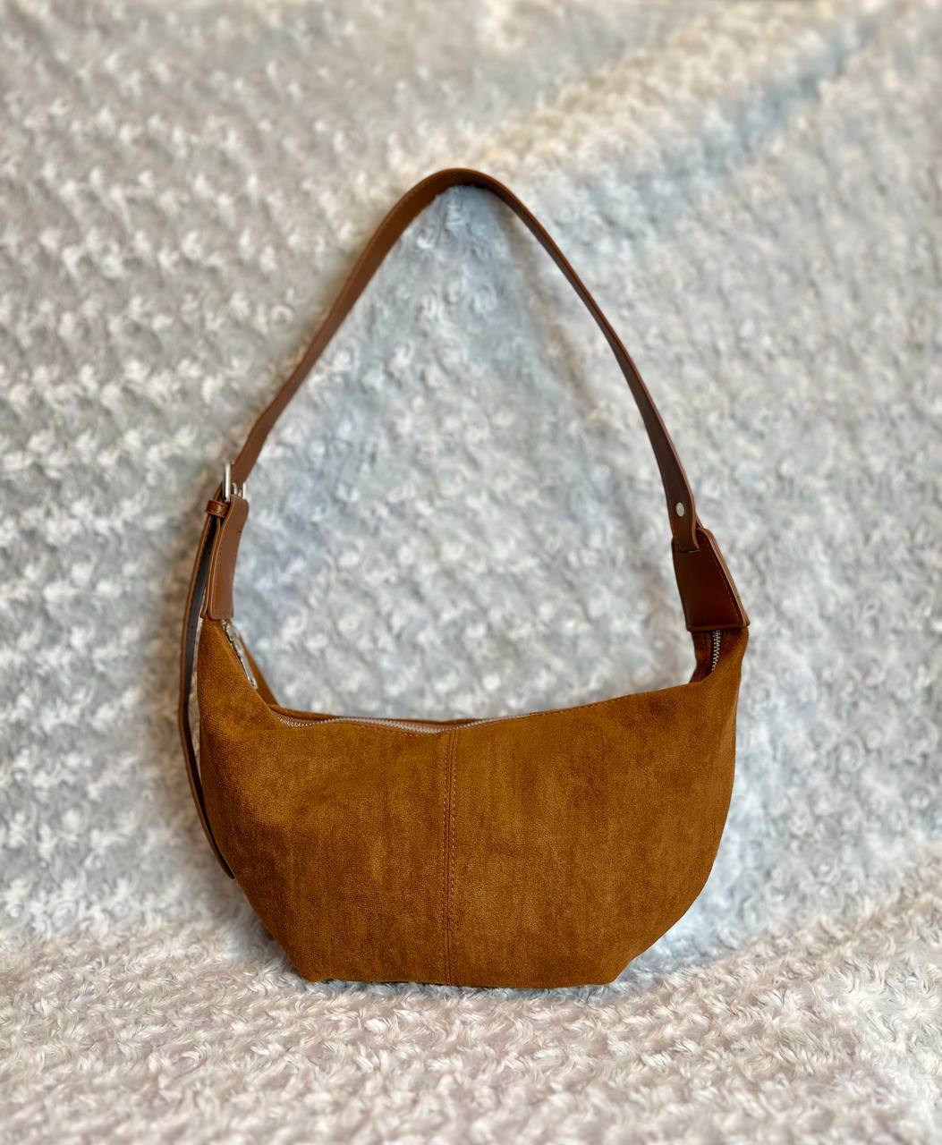 photo_6125447641794546602_y