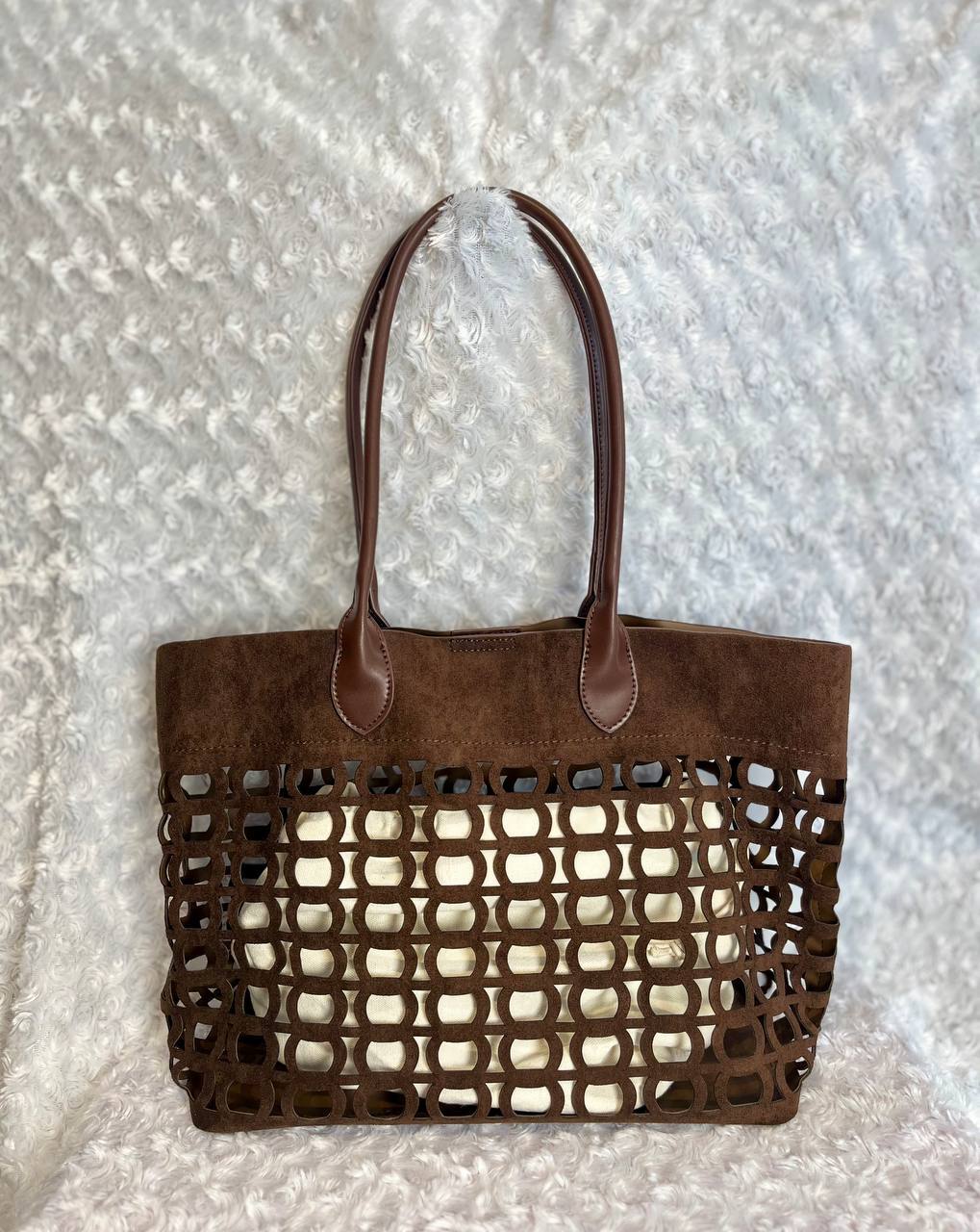 photo_6125447641794546608_y