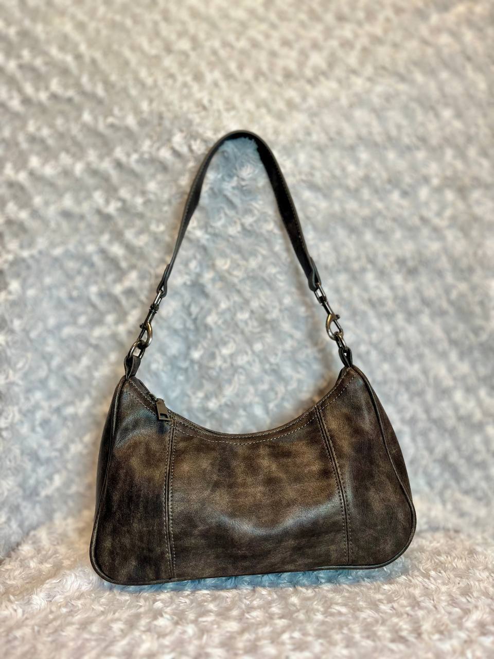 photo_6125447641794546647_y