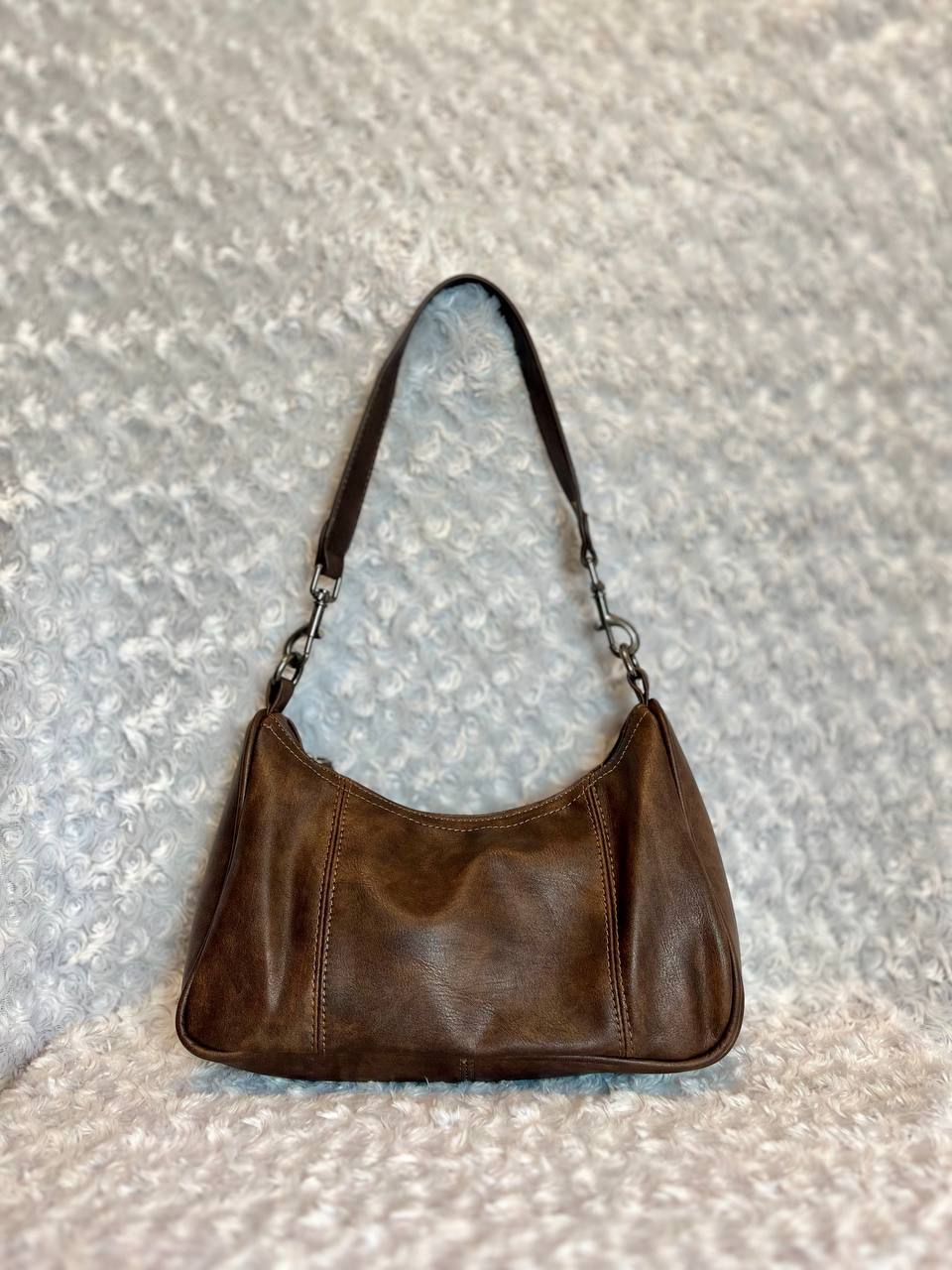 photo_6125447641794546646_y