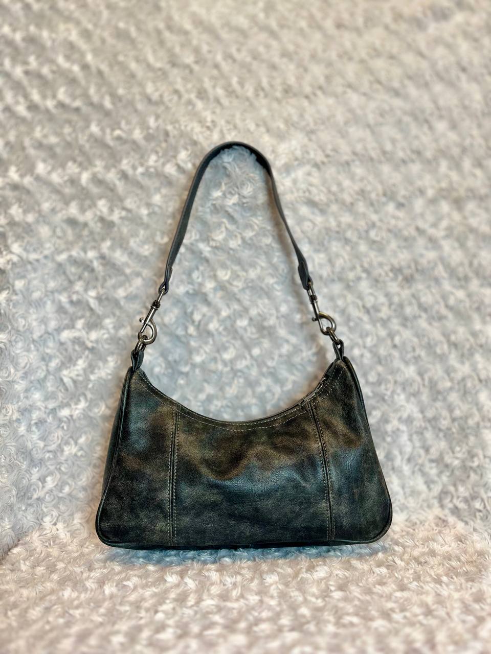 photo_6125447641794546644_y