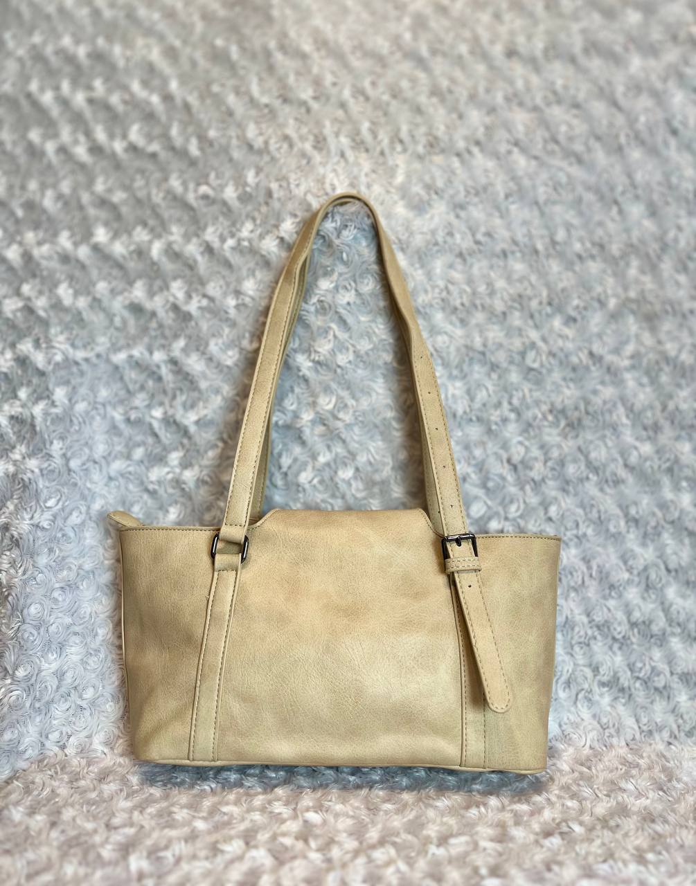 photo_6125447641794546619_y