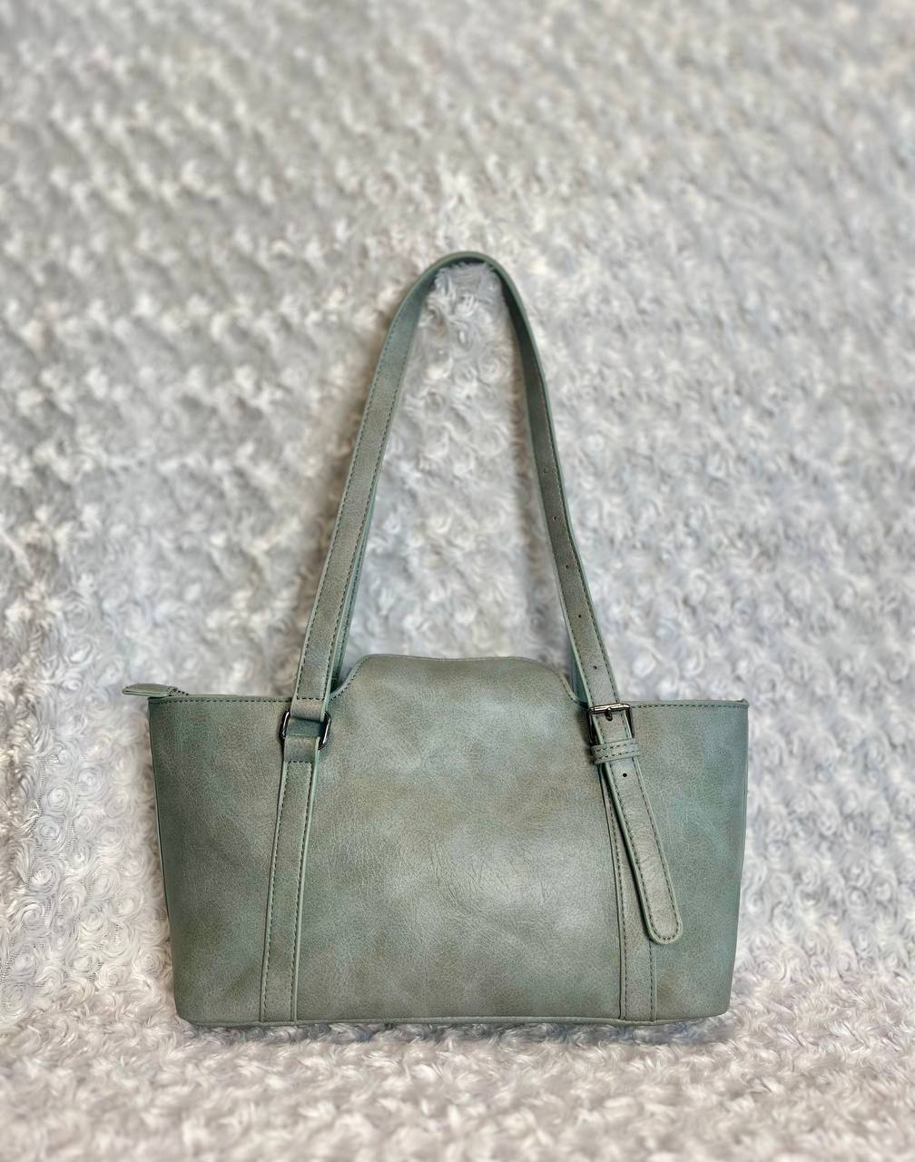 photo_6125447641794546617_y