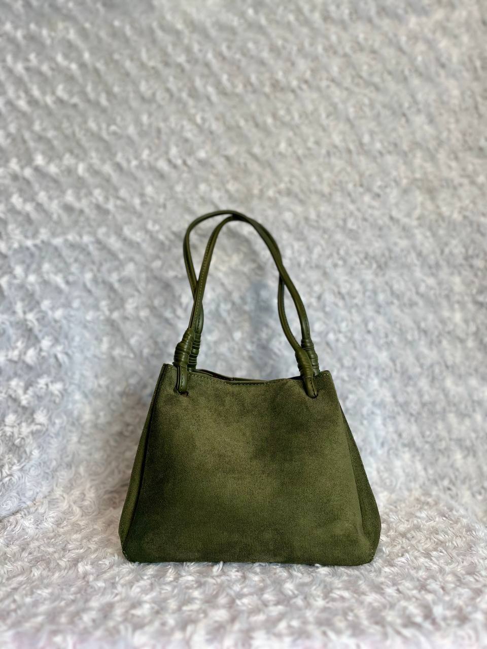 photo_6125447641794546634_y