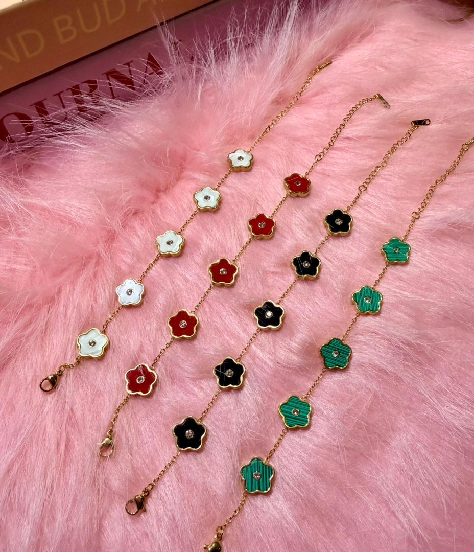 WhatsApp Image 2025-12-13 at 13.06.00_e8a38102