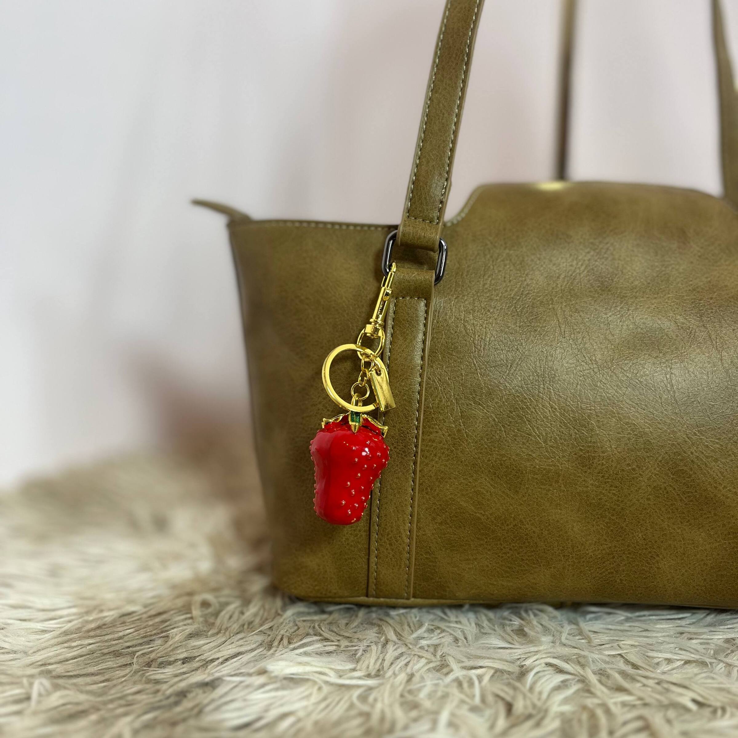 photo_6231114003463736318_w (1)