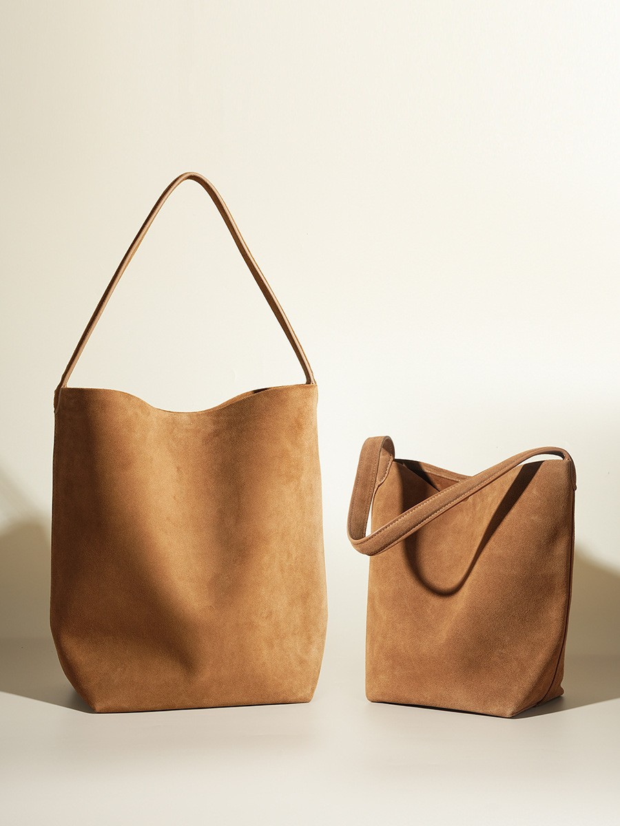 Refined Suede Leather Bucket Tote Bag – Size Comparison (Large & Small)