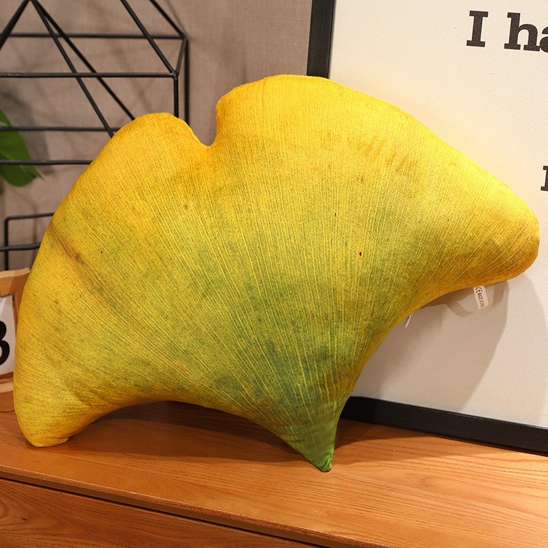 Ginkgo Leaf – 50 × 30 cm