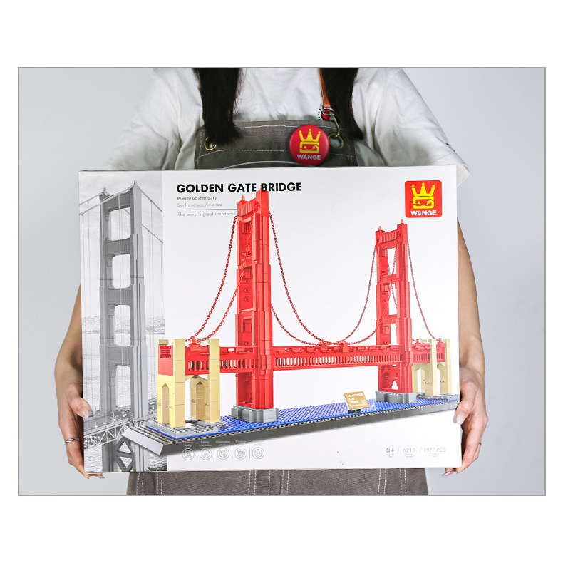 Golden Gate Bridge building blocks set box held to show packaging size, featuring the detailed bridge model design and architectural series branding