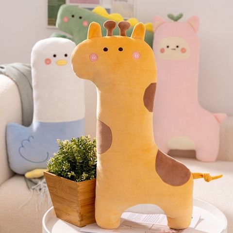 Giraffe, Seabird, Crocodile, Alpaca