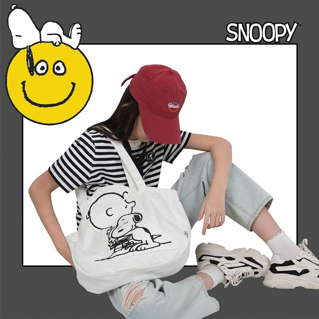 Peanuts Snoopy Canvas Bag