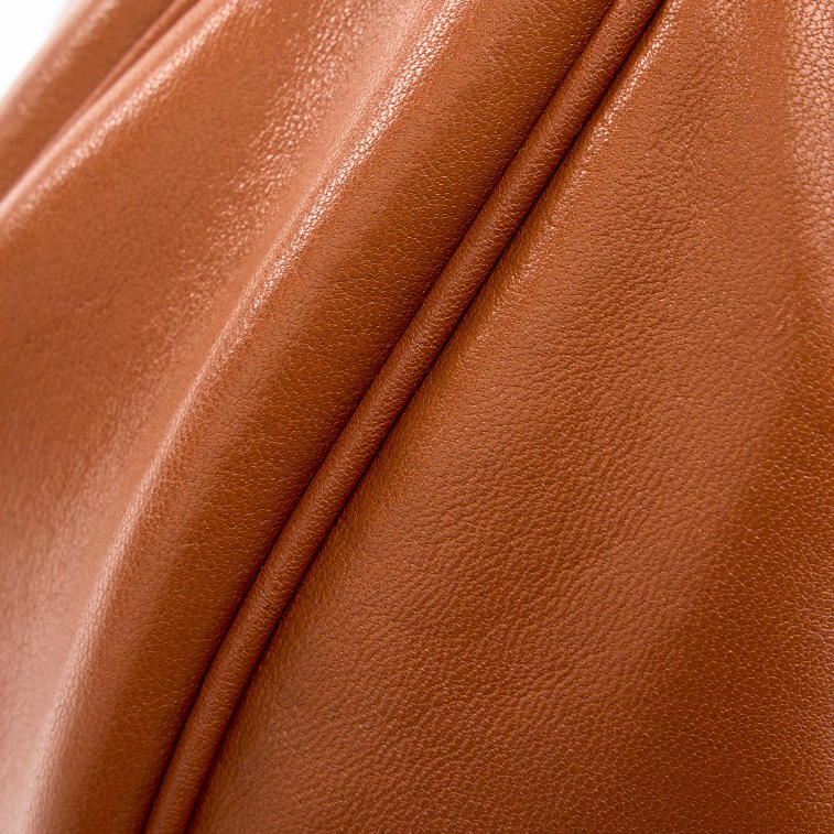 Luna Leather Hobo Bag – Top-Grain Leather Texture Detail