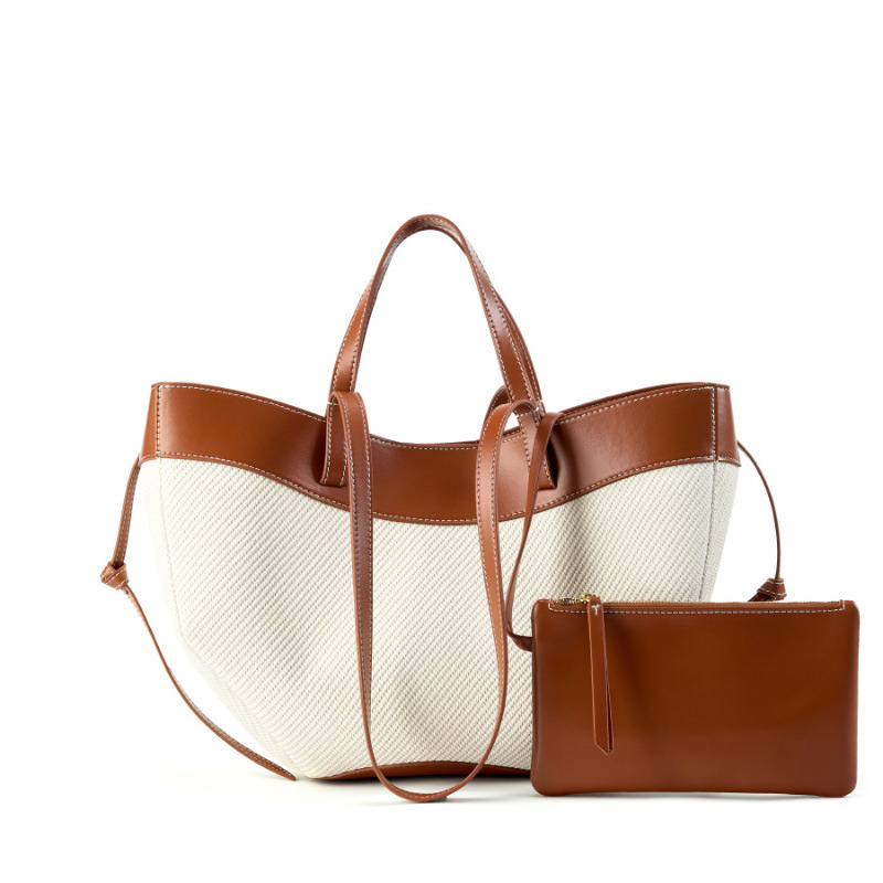 Wing Curve Leather Tote Bag – Front View