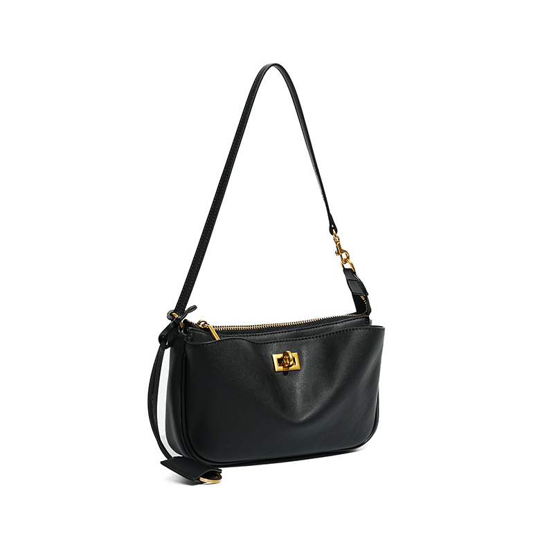 Rodeo Leather Baguette Bag – Angled View