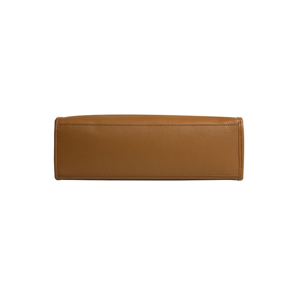 Premium Structured Genuine Leather Tote Bag – Bottom View