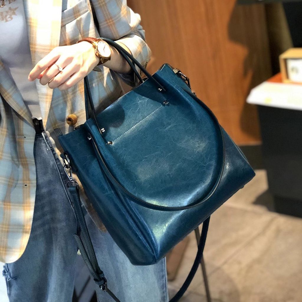 Elegant Oil Waxed Leather Top Handle Tote Bag – Peacock Blue