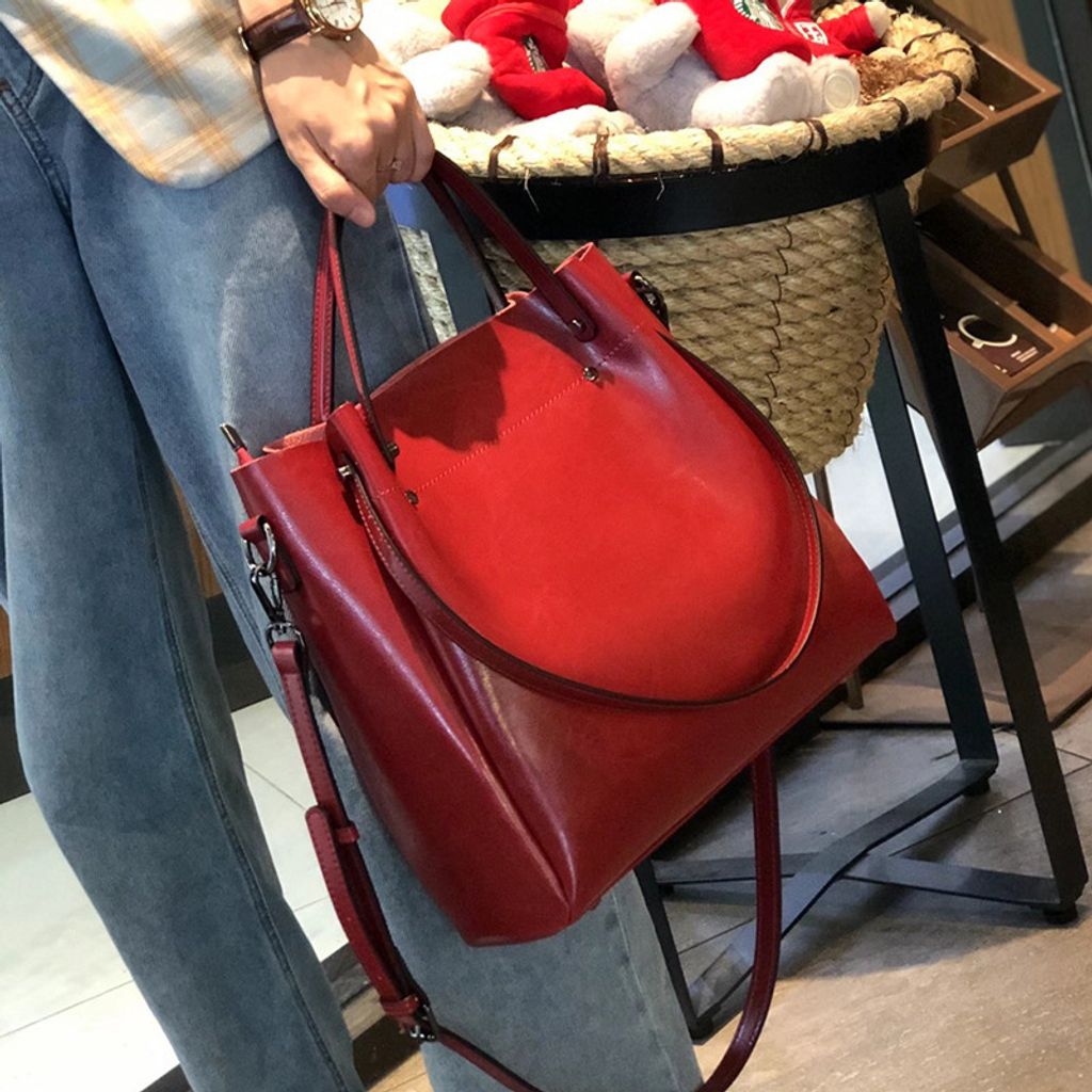 Elegant Oil Waxed Leather Top Handle Tote Bag – Burgundy