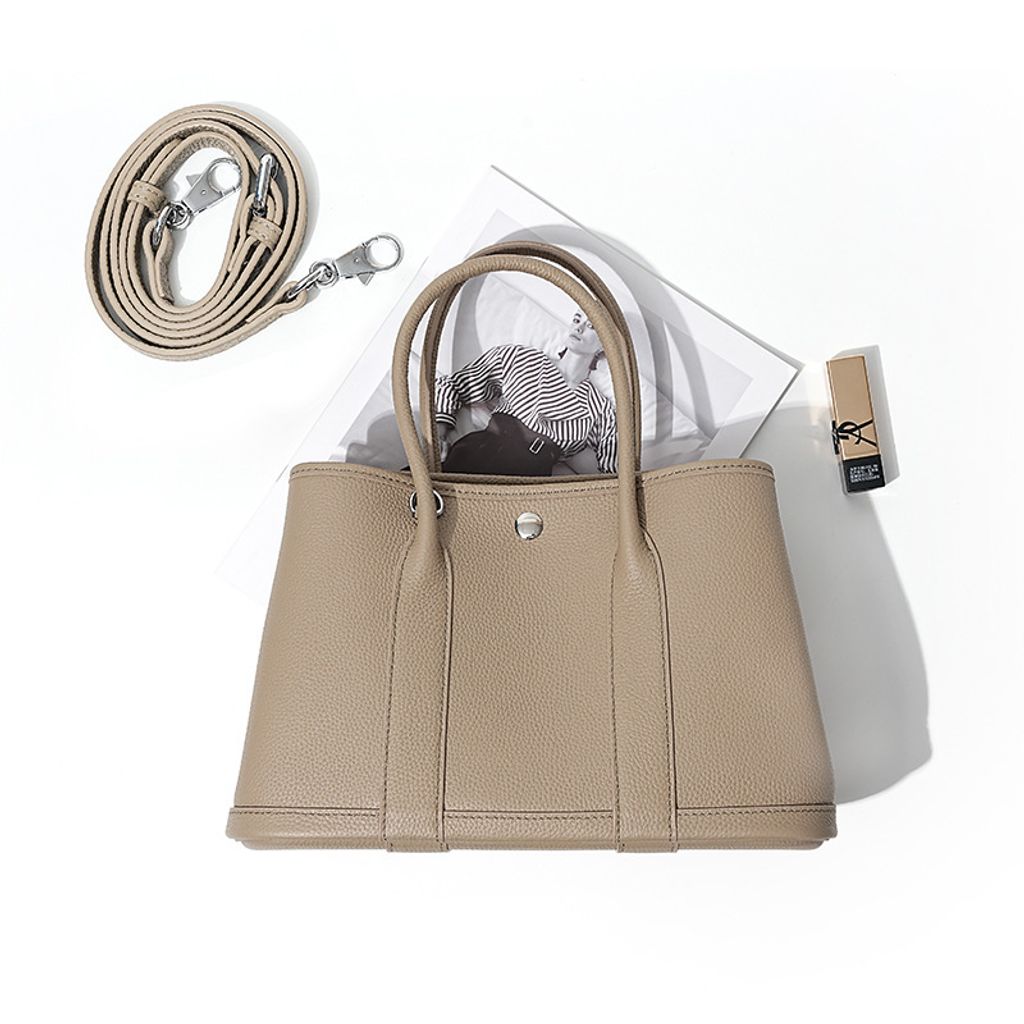 Premium Togo Leather Structured Tote Bag in Elephant Gray – 25 cm (Small Size)
