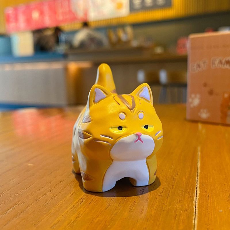 Bengal cat standing mini figurine